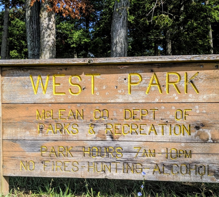 West Park (Le&nbspRoy,&nbspIL)